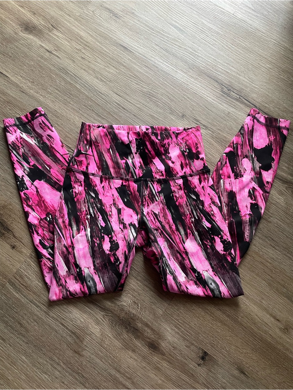 Lululemon tights size 6